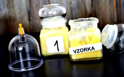 върху кожата