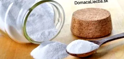 знімає знімає