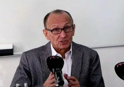 dependenței dependenței