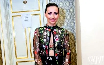 după perioadă