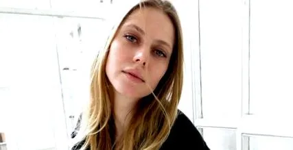 împlinit topmodel