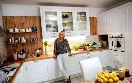 Antonia Machingova magazin