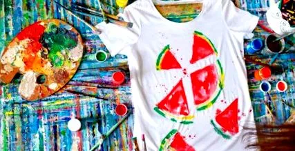 după tricou