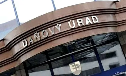 hátralékokat tavaly
