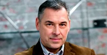 astfel încât