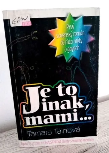 este