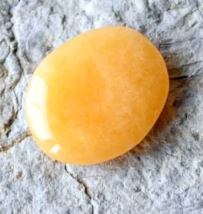 mănușă