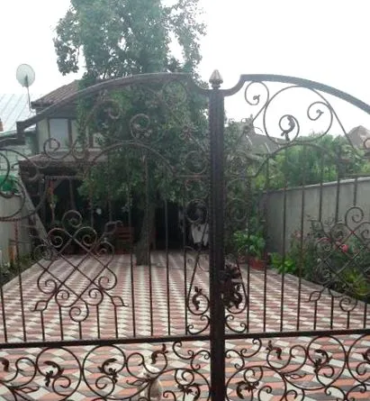 бартон