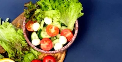 salată salată