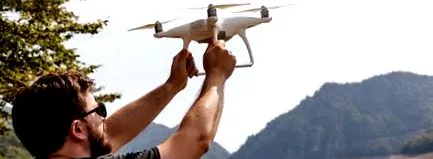 dronă