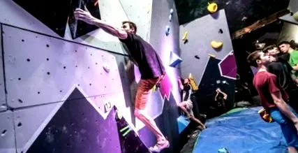 este posibil peretele alpinism