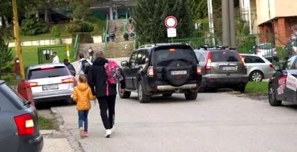 copiii șerpuiesc