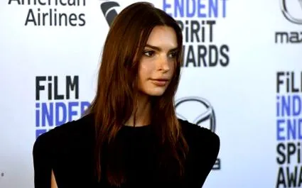 mondja koráig