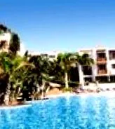 véleményezi holidays