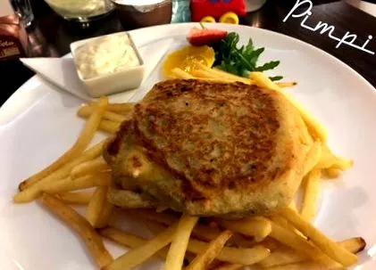 скари