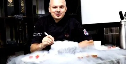 molecular