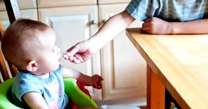 când când