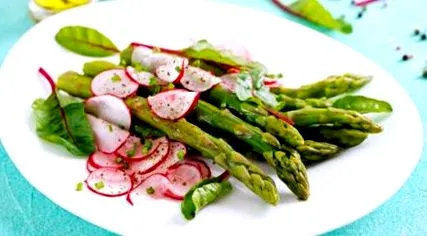 salată salată