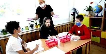dintre jumătate