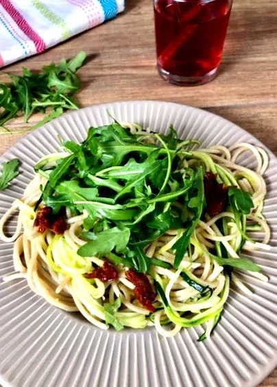 spaghete dovlecei