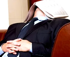 ești ajuta