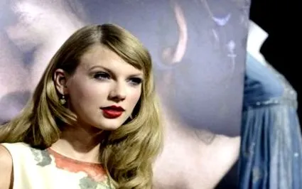 Taylor Swift taylor
