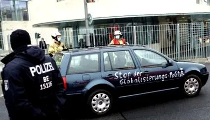 autó ütközött