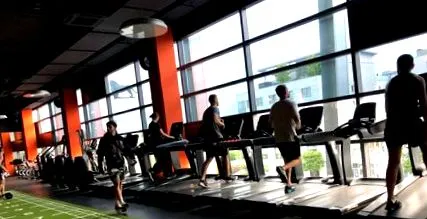 fitneszközpontok nyitott