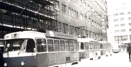 închis roțile