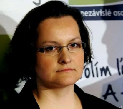 dorește