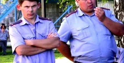 rusia polițiști