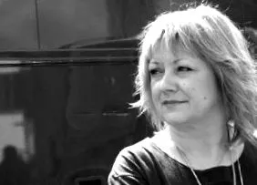 mila locuiește