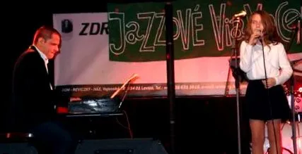 tízéves