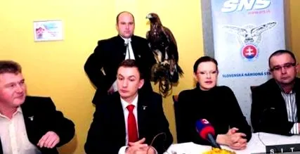 събраха националисти
