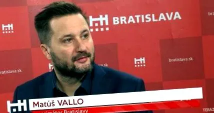vallo confruntă