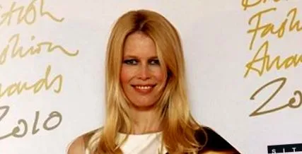 revoltată schiffer
