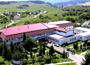 cămin bătrâni