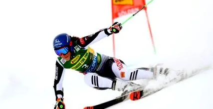 Petra Vlhová online