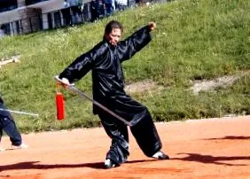 astfel încât comori
