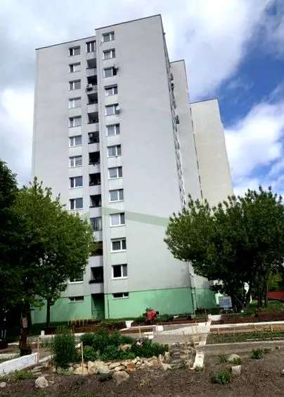естествено