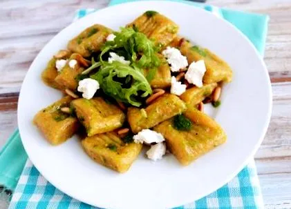 pesto cartofi