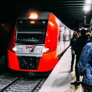 Vasúti vonatjegy lekérdezi a rendelkezésre álló és a költség a jegyek