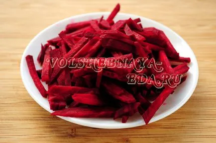 Borscs a multivarka recept fényképpel (cékla) Borscs a multivarka recept egy fotó