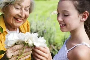 Mi így nagymama születésnapját a kezét (nagyanyja) Mi így nagymama születésnapját a kezét