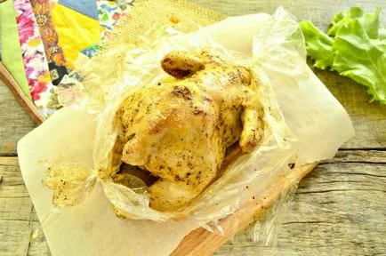 Csirke sült a hüvely teljesen -, hogyan kell sütni csirkét a sütőbe, egy lépésről lépésre recept fotók (sütő) Csirke sült a hüvely teljesen -, hogyan kell sütni csirkét a sütőbe, egy lépésről lépésre recept fotók