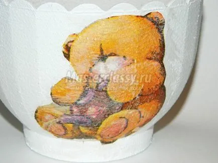 Decoupage műanyag virágcserép