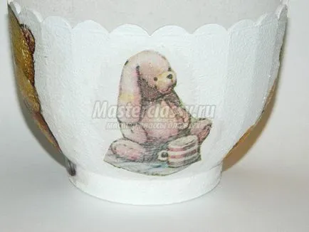 Decoupage műanyag virágcserép