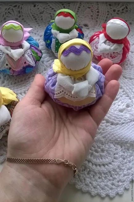 Oberezhnuyu nem kis baba „blagopoluchnitsa” - tisztességes iparos - kézzel készített, kézzel készített (gyám a család) Oberezhnuyu nem kis baba „blagopoluchnitsa” - tisztességes iparos - kézzel készített, kézzel készített