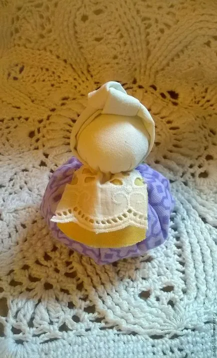 Oberezhnuyu nem kis baba „blagopoluchnitsa” - tisztességes iparos - kézzel készített, kézzel készített (amulett jólét) Oberezhnuyu nem kis baba „blagopoluchnitsa” - tisztességes iparos - kézzel készített, kézzel készített