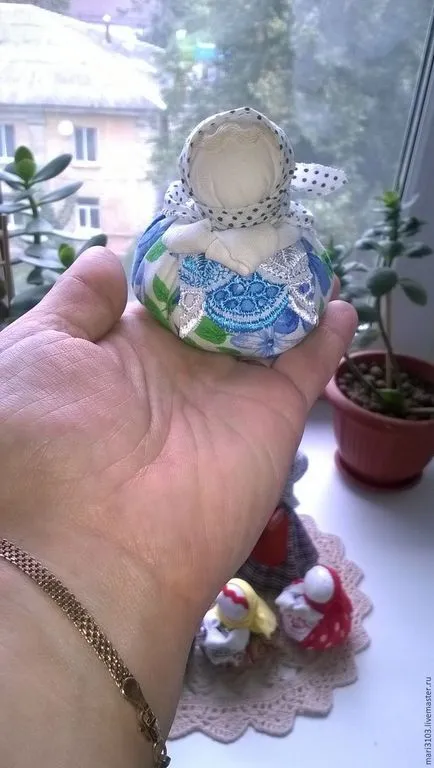 Oberezhnuyu nem kis baba „blagopoluchnitsa” - tisztességes iparos - kézzel készített, kézzel készített (babák saját kezűleg) Oberezhnuyu nem kis baba „blagopoluchnitsa” - tisztességes iparos - kézzel készített, kézzel készített